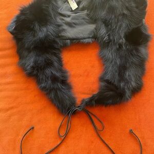 Elegant Black Fox Fur Wrap